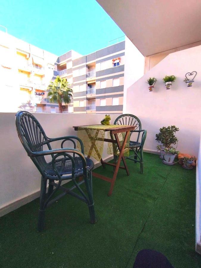 Colorful Apartment ตอร์เรเวียคา ภายนอก รูปภาพ