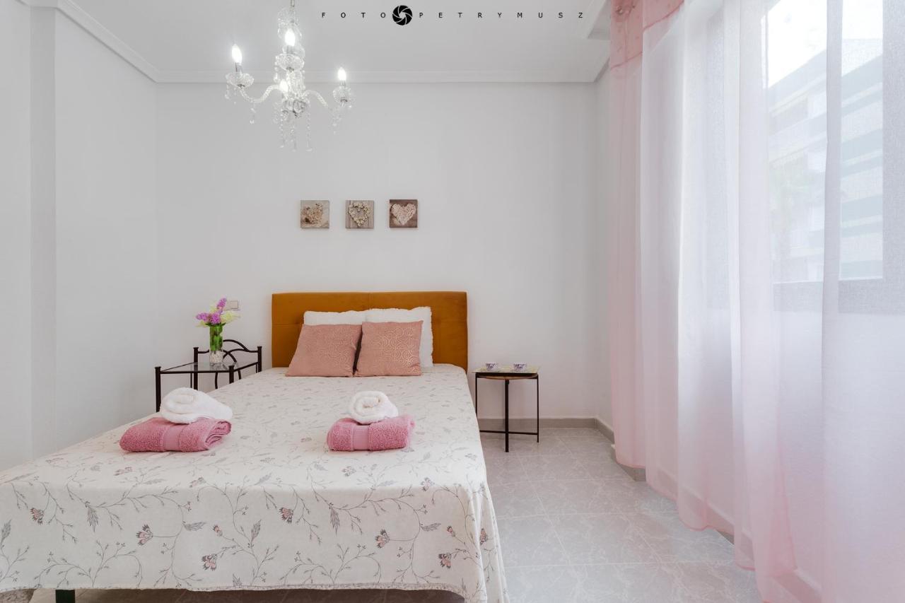 Colorful Apartment ตอร์เรเวียคา ภายนอก รูปภาพ
